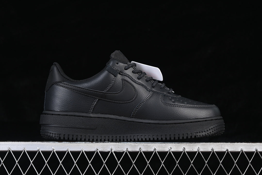 Air Force 1 Black Vibram – Premier