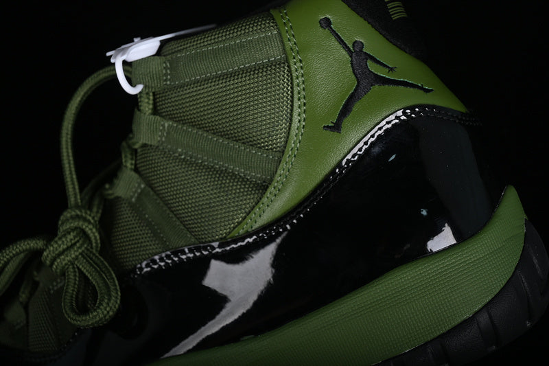 Air Jordan 11 Retro "Green"