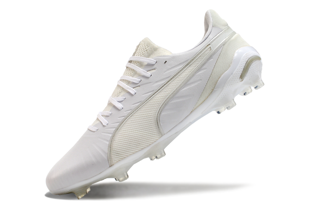 PUMA King Ultimate FG/AG "White"