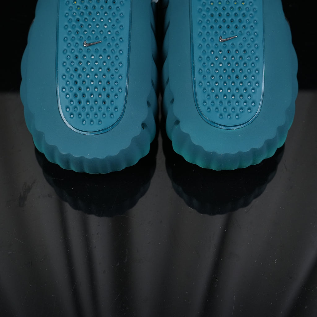 Nike Mind 001  "Geode Teal Light Menta"