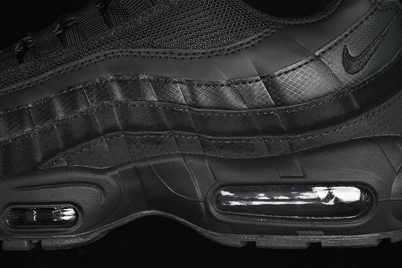 Nike Air Max 95 "Essential Black"