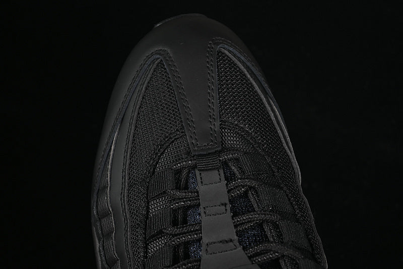 Nike Air Max 95 "Essential Black"