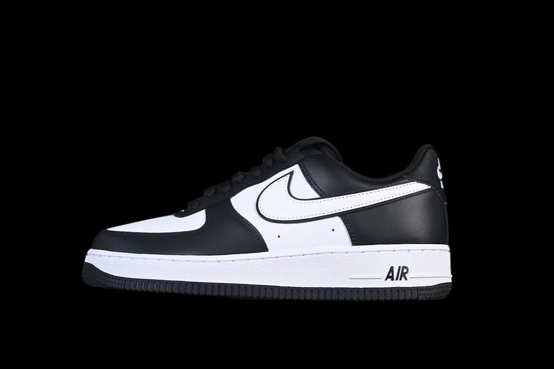 Nike Air Force 1 "Panda"
