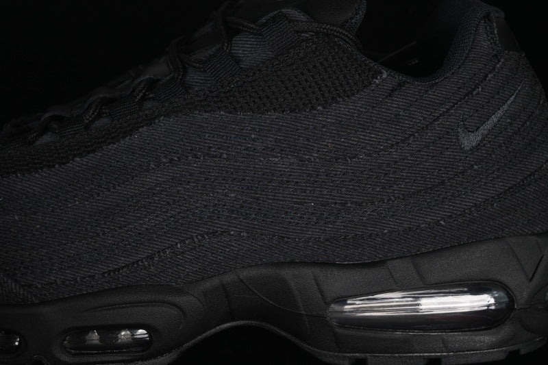 Nike Air Max 95 x Levi's "Black Anthracite"