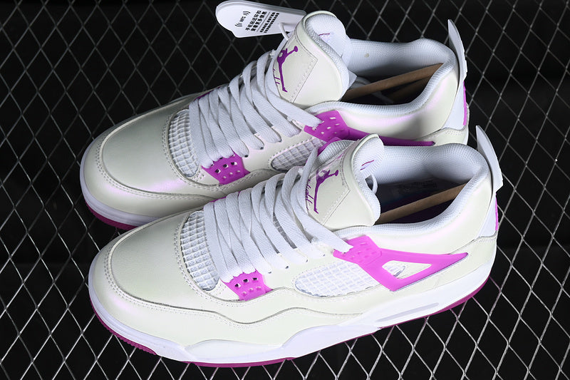 Air Jordan 4 Retro "Hyper Violet"