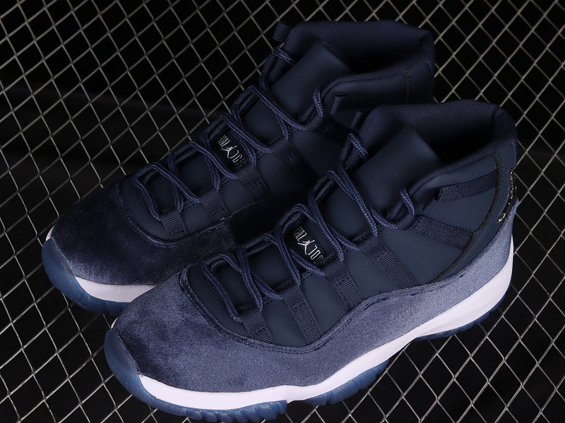 Air Jordan 11 Retro "Midnight Navy"