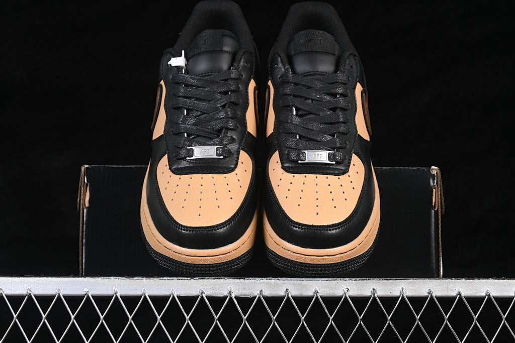 Nike Air Force 1  "Chocolate"