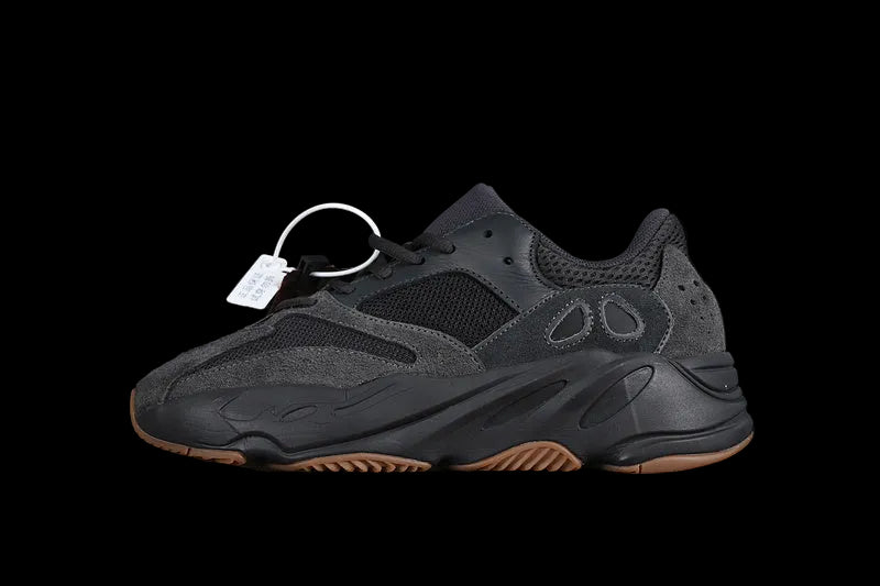 Adidas Yeezy Boost 700 "Utility Black"