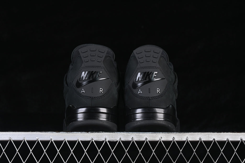 Air Jordan 4 Retro "Black Cat" '2025'