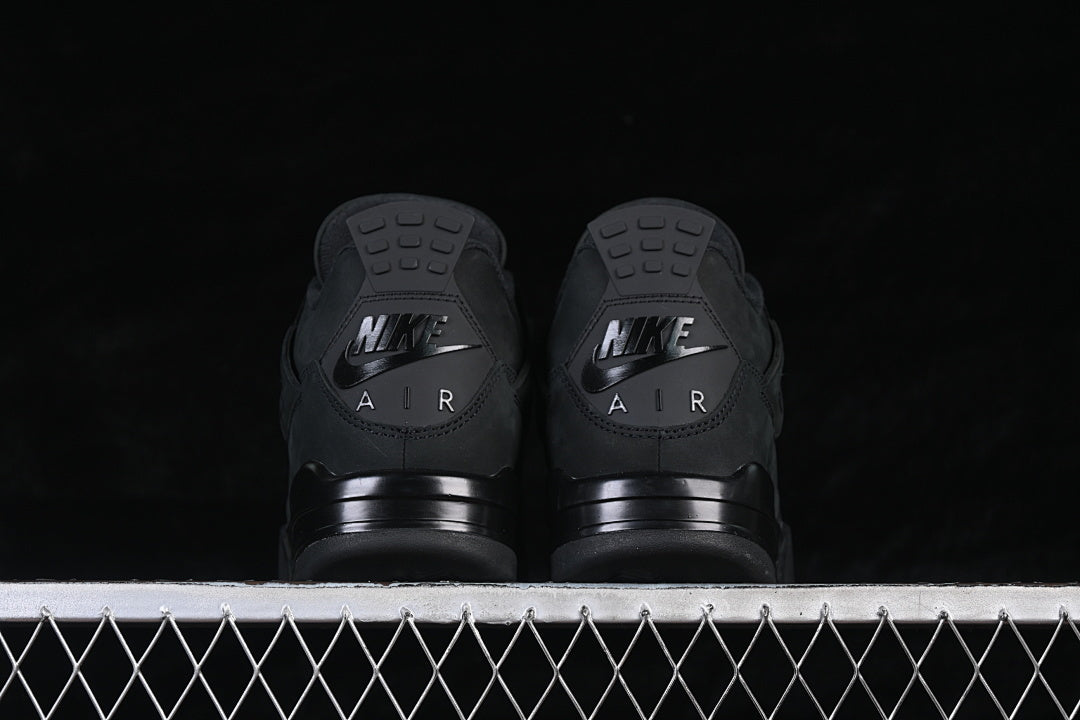 Air Jordan 4 Retro "Black Cat" '2025'