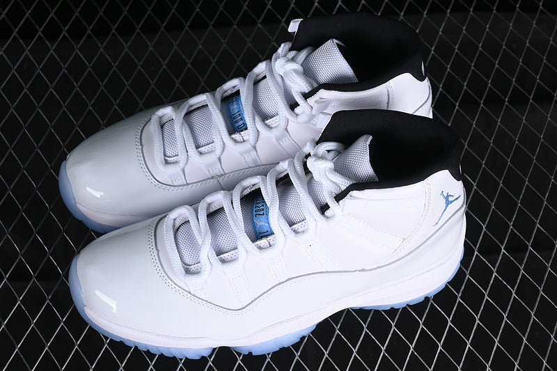 Air Jordan 11 Retro "Legent Blue"