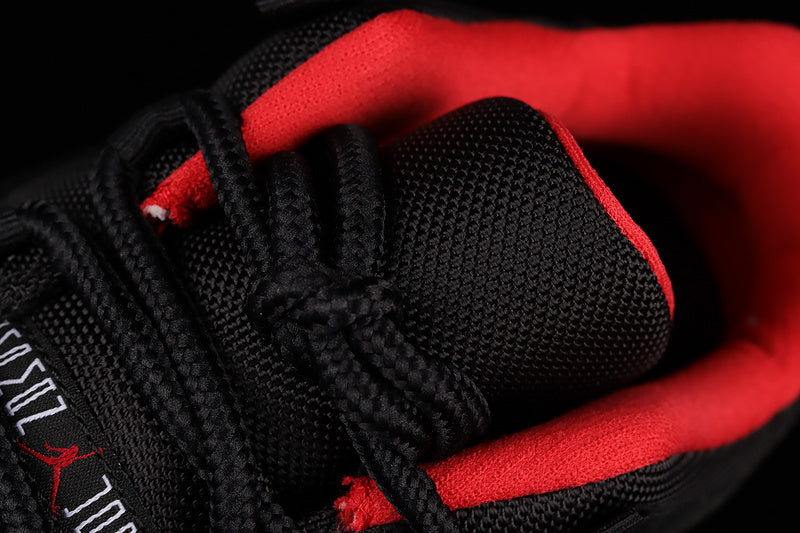 Air Jordan 11 Retro Low "Bred '2015'"
