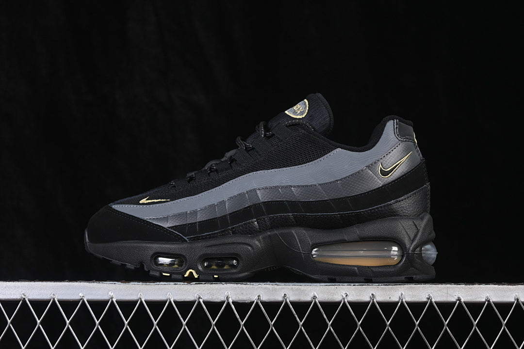 Nike Air Max 95 "Batman"