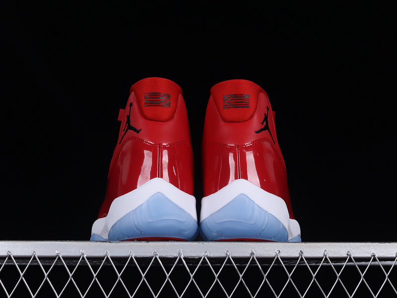 Air Jordan 11 Retro "Win Like '96"