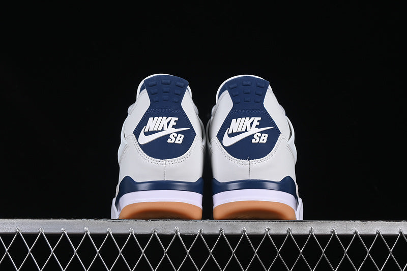 Air Jordan 4 Retro  SP "Navy"