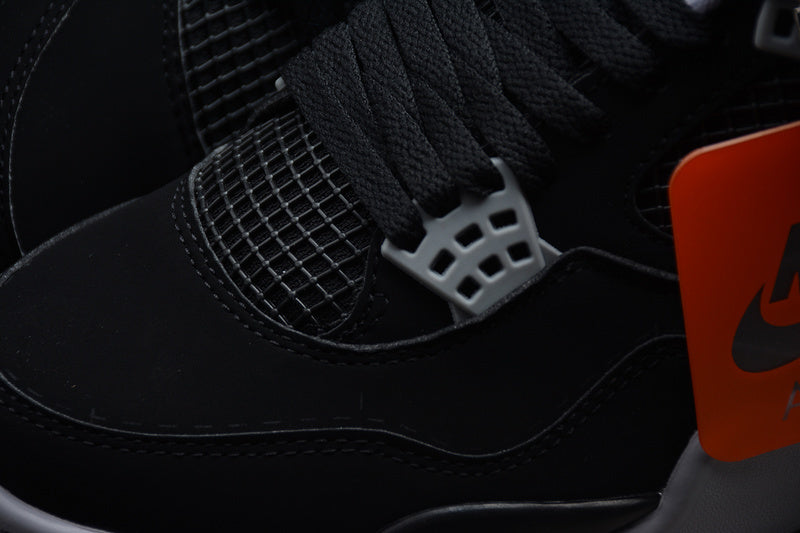 Air Jordan 4 Retro "Bred"