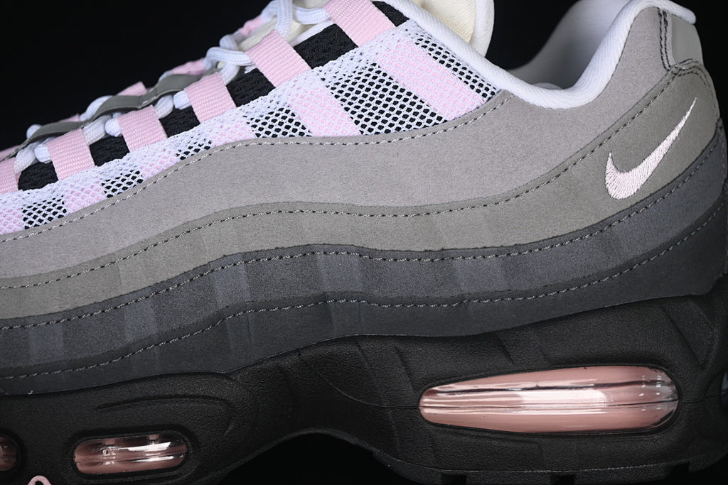 Nike Air Max 95 "Fireberry"