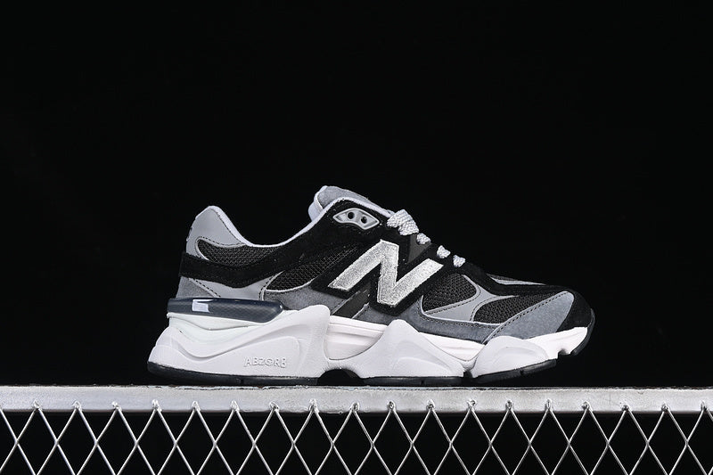 NB 9060   "Black/Grey"