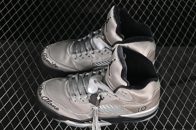 Air Jordan 5 Retro "Rose Metallic Wings"