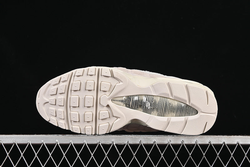 Nike Air Max 95 x Comme Des Garçons "beige and white"
