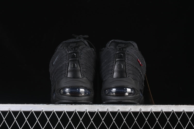 Nike Air Max 95 x Levi's "Black Anthracite"
