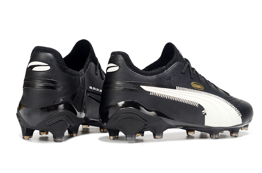 PUMA King Ultimate FG/AG "Art of Football"