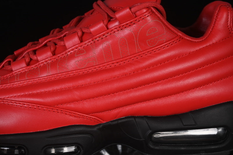 Nike Air Max 95 x Supreme "Lux Pack Red"