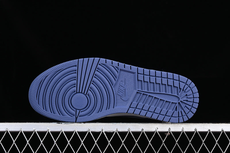 Air Jordan 1 Retro High OG "Blue Moon"