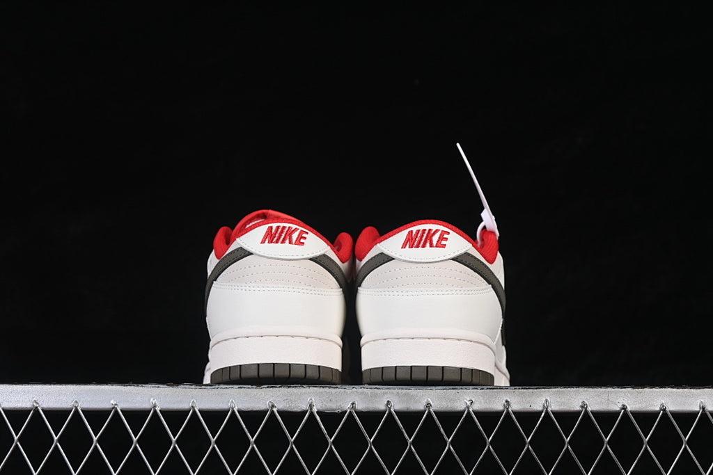 Nike SB Dunk Low "Year of the Dragon"