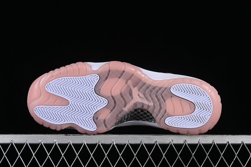 Air Jordan 11 Retro Low "Legend Pink"