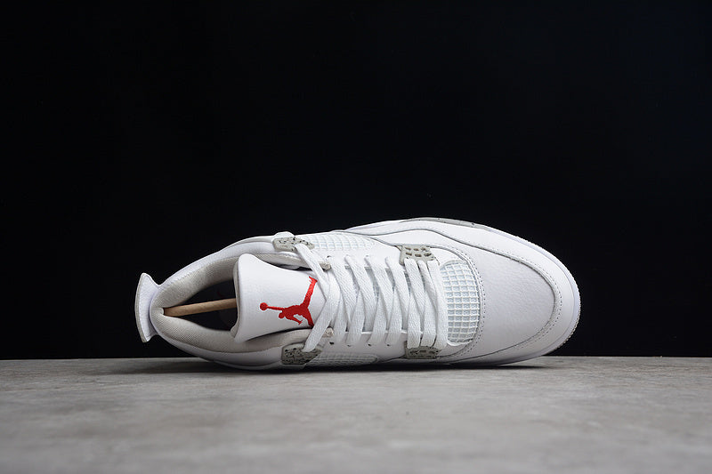 Air Jordan 4 Retro "White Oreo"