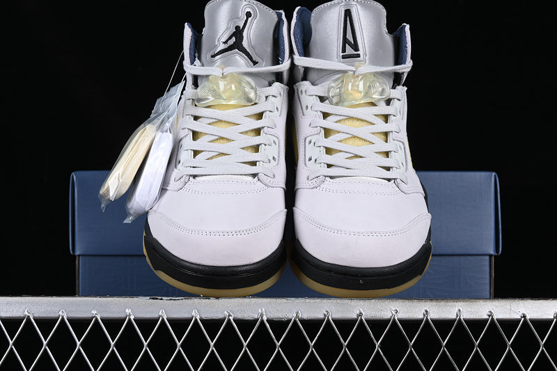 Air Jordan 5 Retro A Ma Maniére "Dawn"