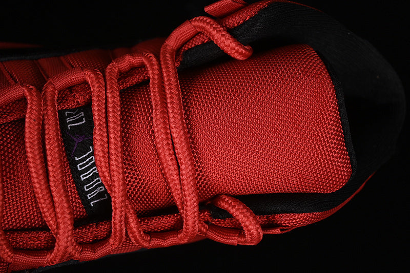 Air Jordan 11 Retro "Red/Black"