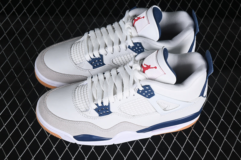 Air Jordan 4 Retro  SP "Navy"