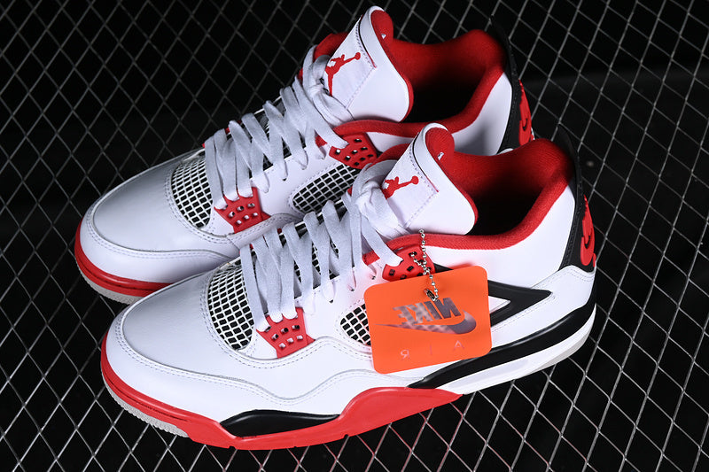 Air Jordan 4 Retro "Fire Red"