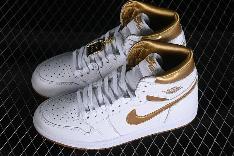 Air Jordan 1 Retro High OG "White/Gold"