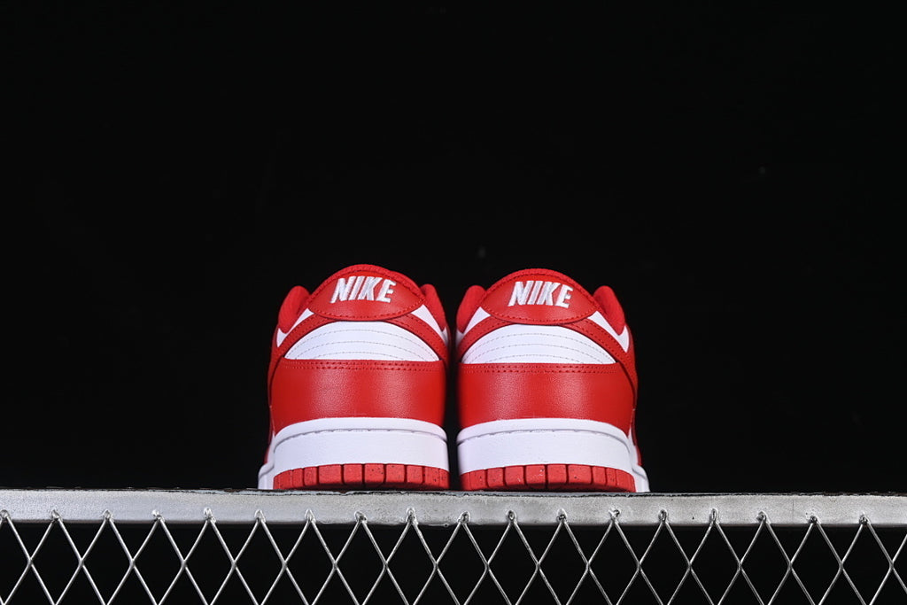 Nike SB Dunk Low "Red White"