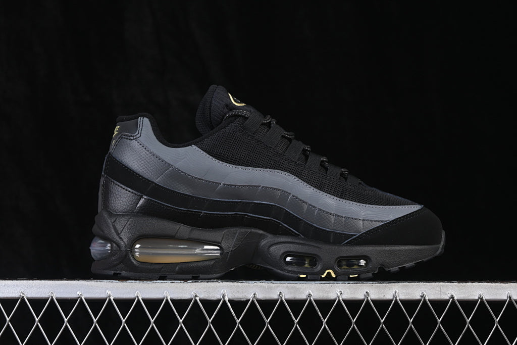 Nike Air Max 95 "Batman"