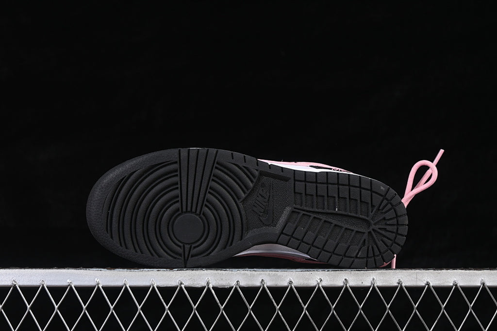 Nike SB Dunk Low X Nia "B/W Pink