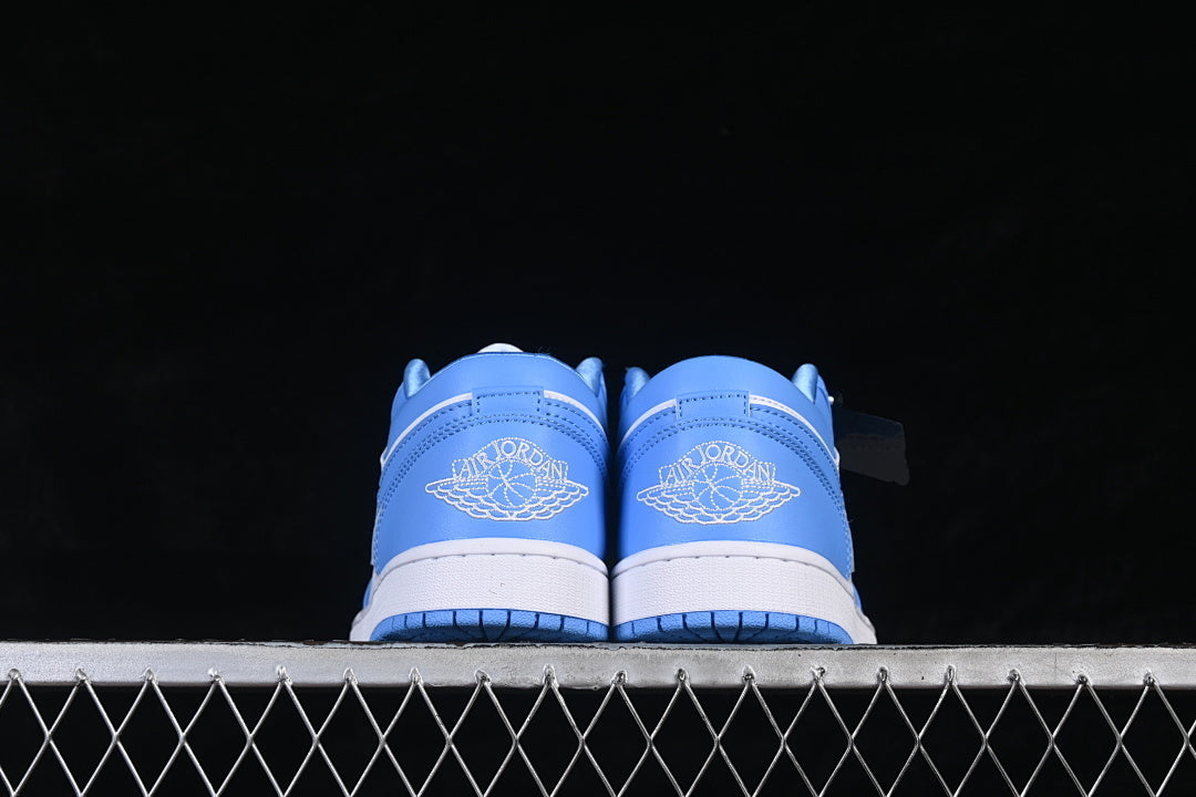 Air Jordan 1 Retro Low "UNC"