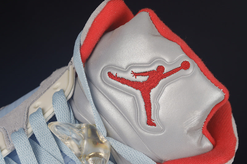 Air Jordan 5 Retro "Ice Blue"