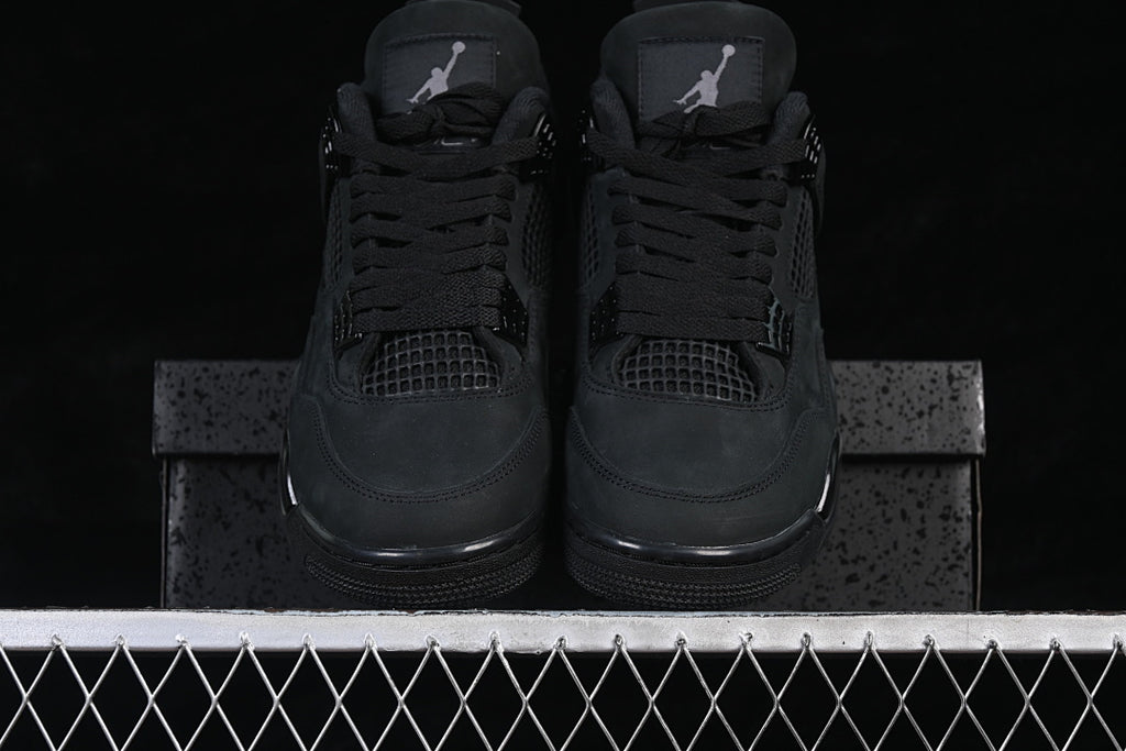 Air Jordan 4 Retro "Black Cat" '2025'
