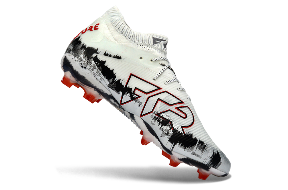 Puma Future 8 Ultimate FG "White/Black"