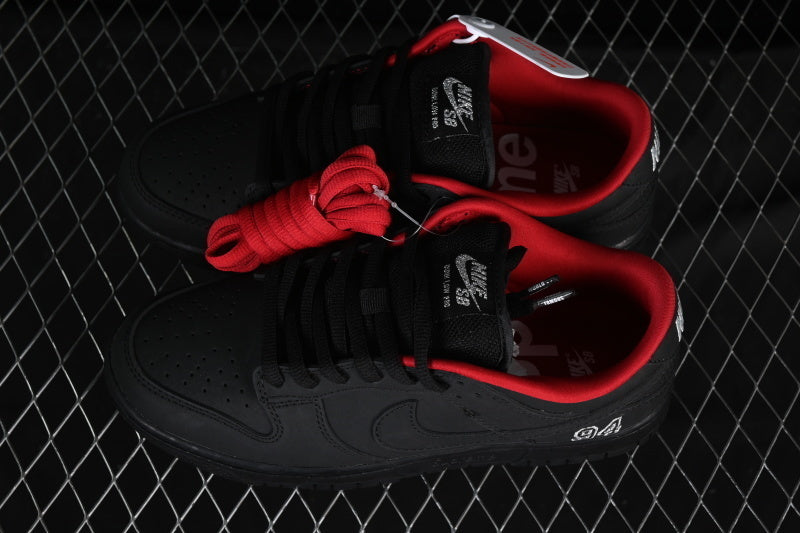 Nike SB Dunk X Supreme 94