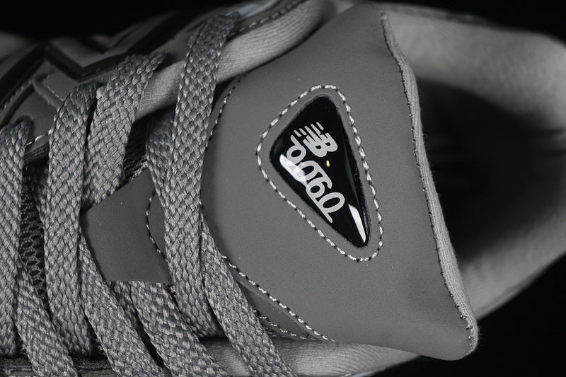 NB 9060 "Shadow Grey/Black"