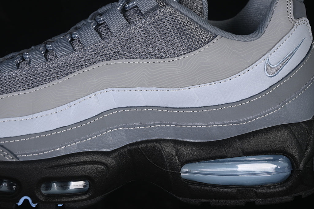 Nike Air Max 95 "Essential"