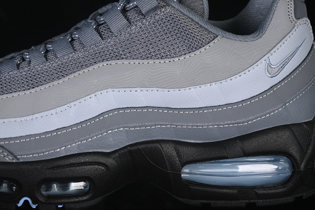 Nike Air Max 95 "Essential"