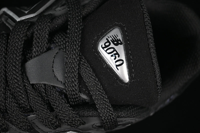 NB 9060  "All Black/White"