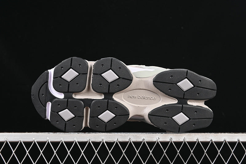 NB 9060  "Cloud/Grey/Cream"