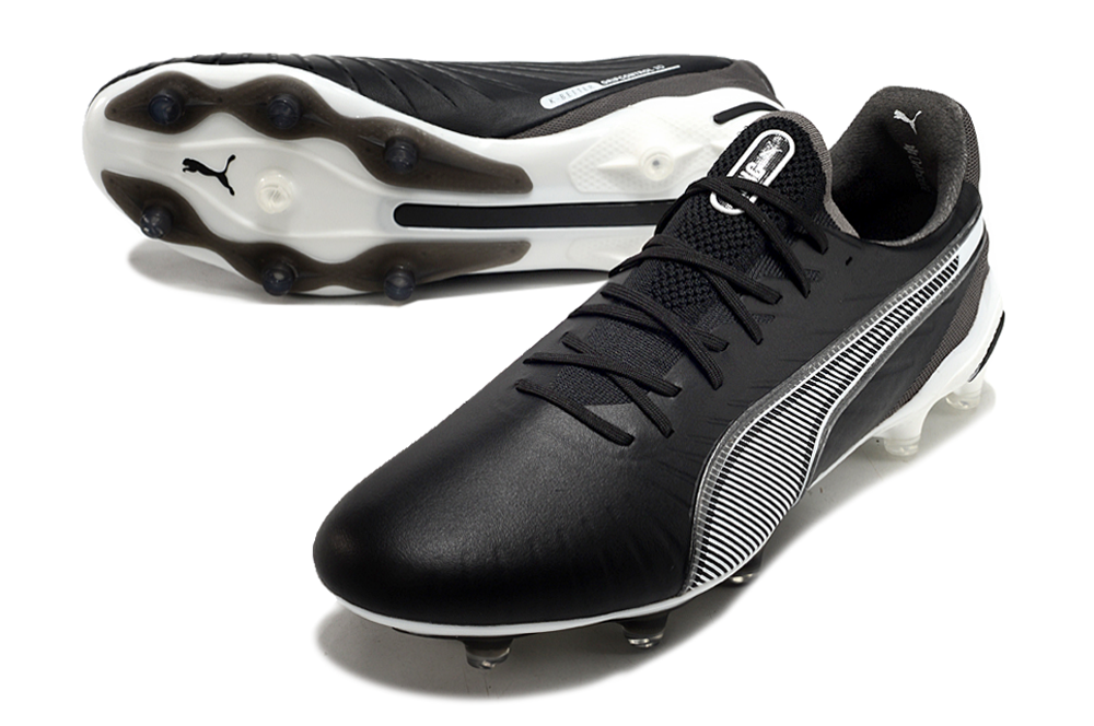 PUMA King Ultimate FG/AG "Black/White"